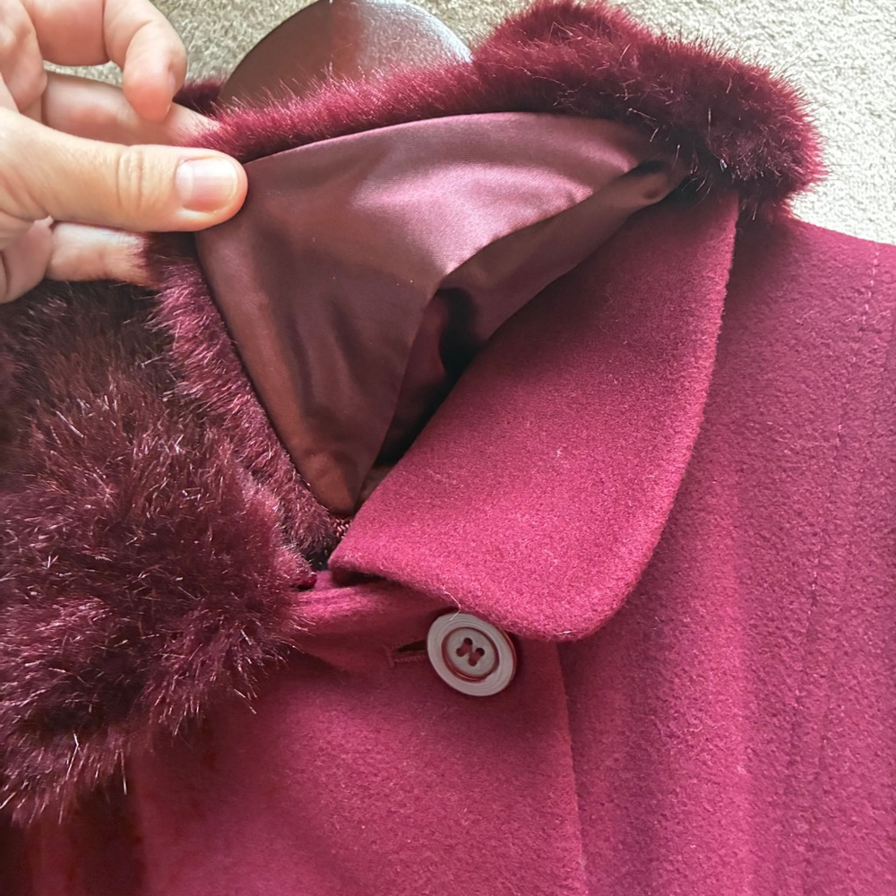 Precis Petite Wool Cashmere Pea Coat Size 14 Burgundy Faux Fur Timeless Winter - Picture 6 of 16